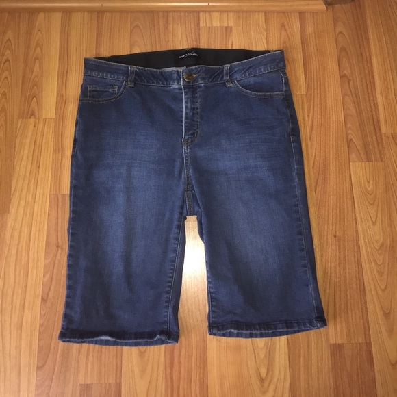 Morgan & Walker Pants - Plus size 14 W Morgan and Walker Jean shorts